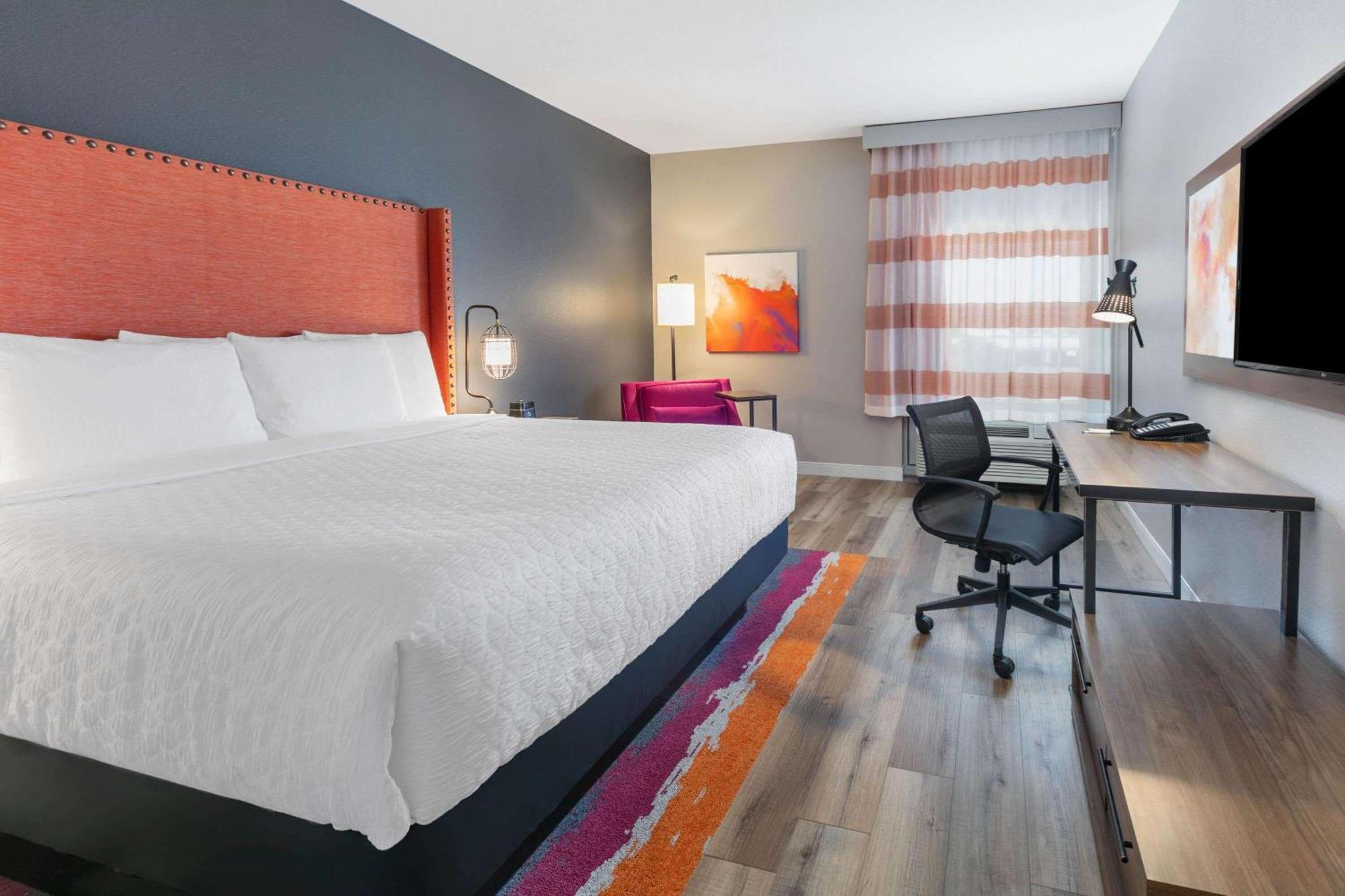 La Quinta Inn & Suites By Wyndham Lewisville Ruang foto